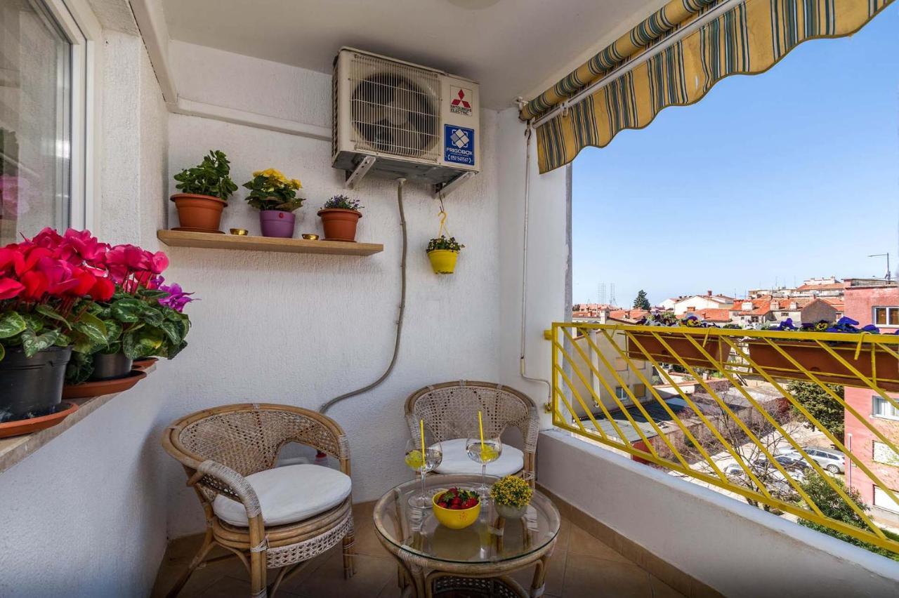Apartment Many Pola Esterno foto